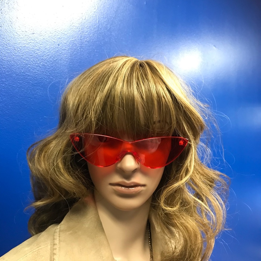 Trendy Red Sunglasses